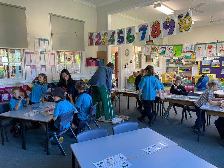 No photo description available.